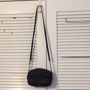 Simply Vera Wang crossbody